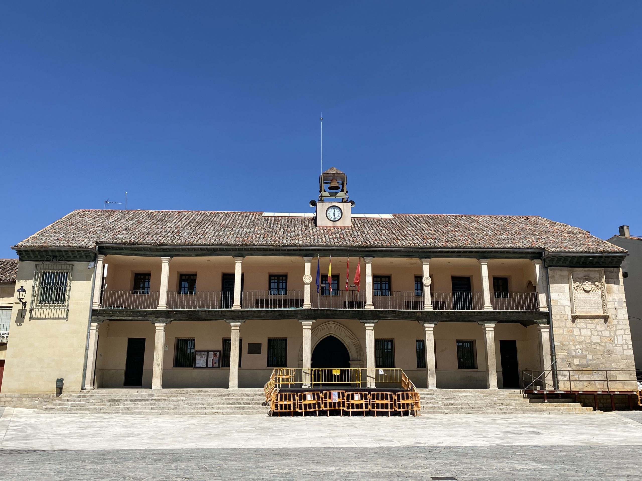 Torre Laguna, La Cuna de Cisneros